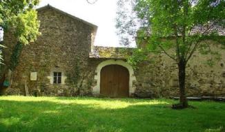 Ferme de caractère avec 2 T3 - Maleville (12350)