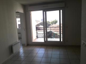 Appartement 2 pièce + parking, calme, ensoleillé, rue Dhuoda - Nîmes (30900)