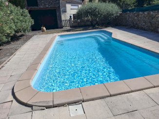 Maison de 170 m² avec piscine - Allègre-les-Fumades (30500)