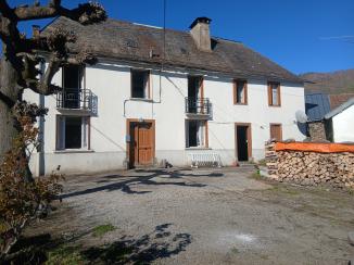 Ancien corps de ferme - Argein (09800)