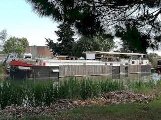Péniche habitable 166 m² - 7 pièces (bien mobilier) - Aigues-Mortes (30220)