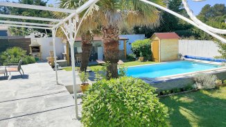 Villa Prestige 129m2 plus 200m² annexes + revenus EDF photovoltaique - Beauvoisin (30640)
