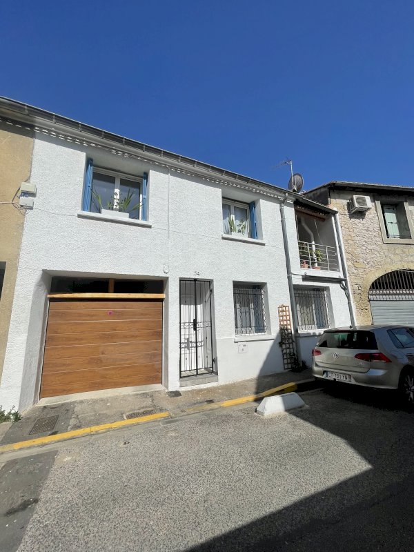 Maison 114m² rénovée 3 chambres Garage Terrasse - Photo 10 - Lunel