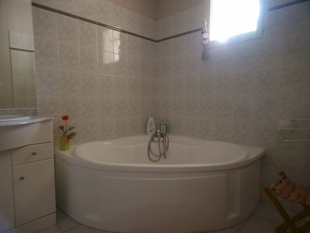ph10_69297