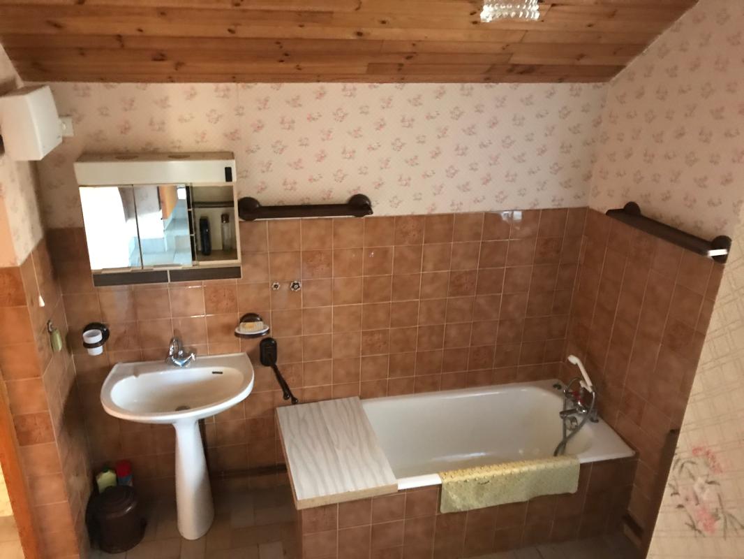Maison de village - Photo 11 - Javols