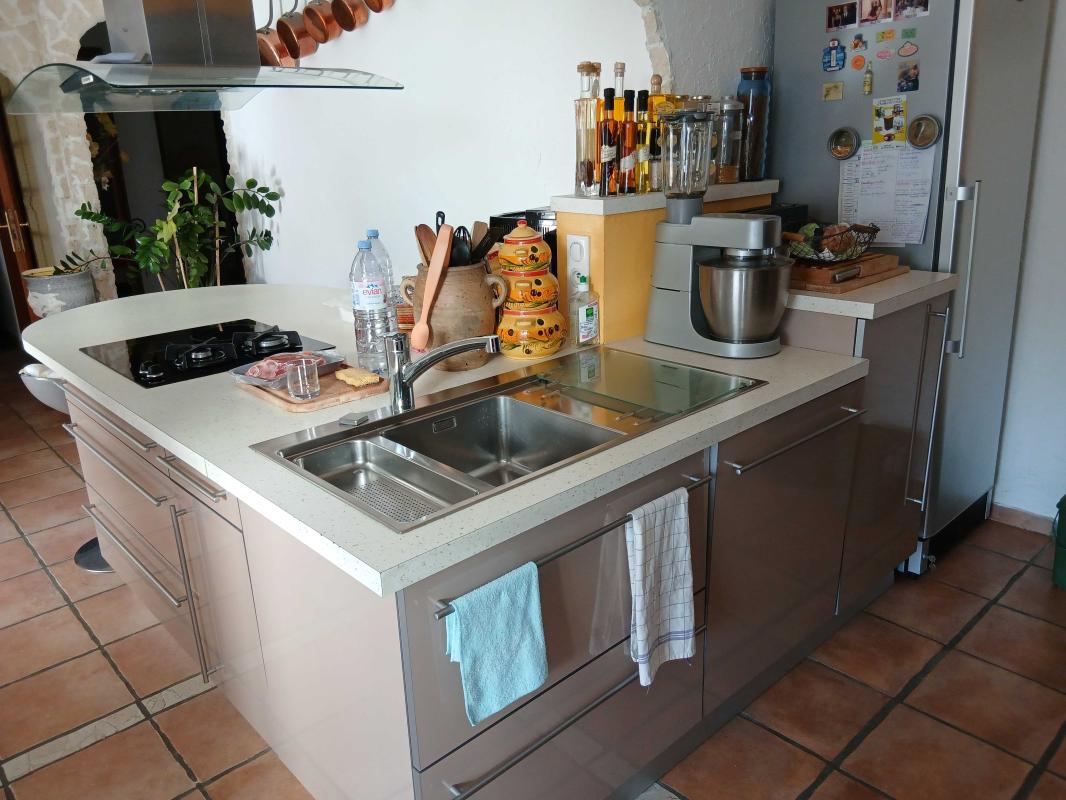 GIGNAC : VILLA DE 115 M² AVEC PISCINE PRIX EN BAISSE - Photo 13 - Gignac