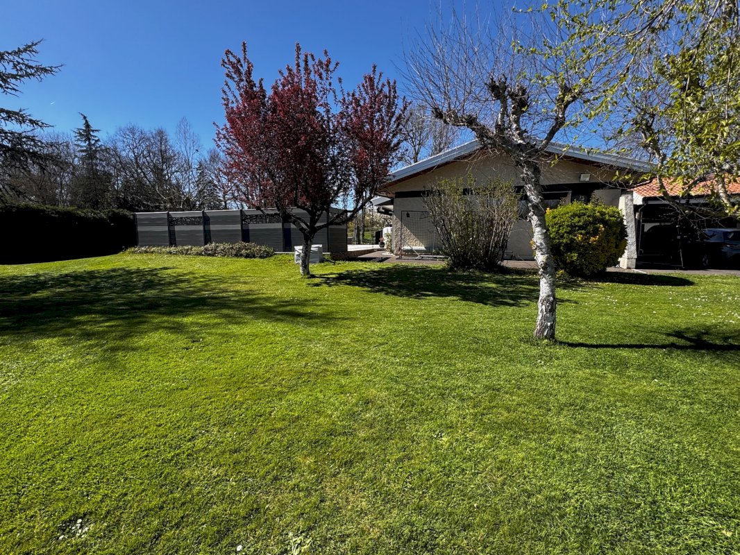 Maison d'architecte avec piscine - Photo 13 - Trie-sur-Baïse