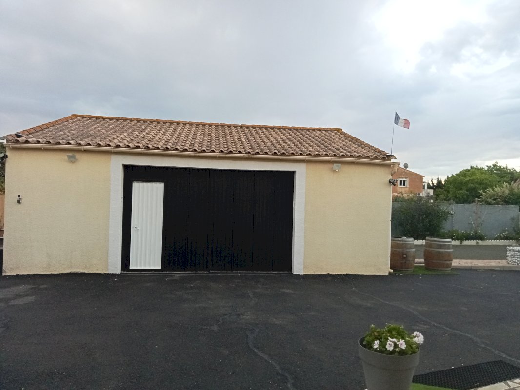 Villa + type 2 + garage 60m² - Photo 15 - Sérignan