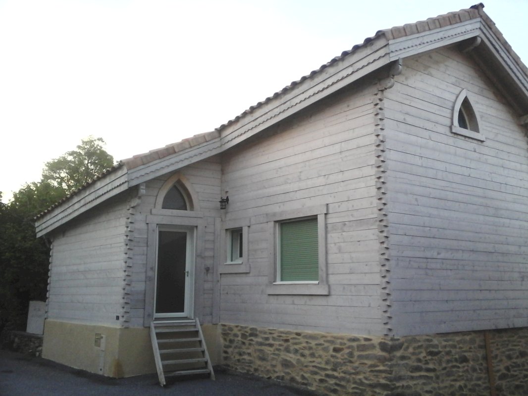 Belle maison en bois - Photo 1 - Brousses-et-Villaret