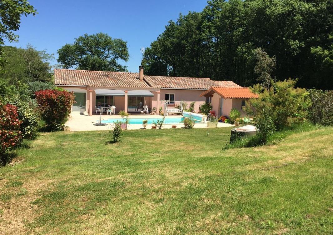 Maison de 110 m² - Photo 1 - Sabonnères