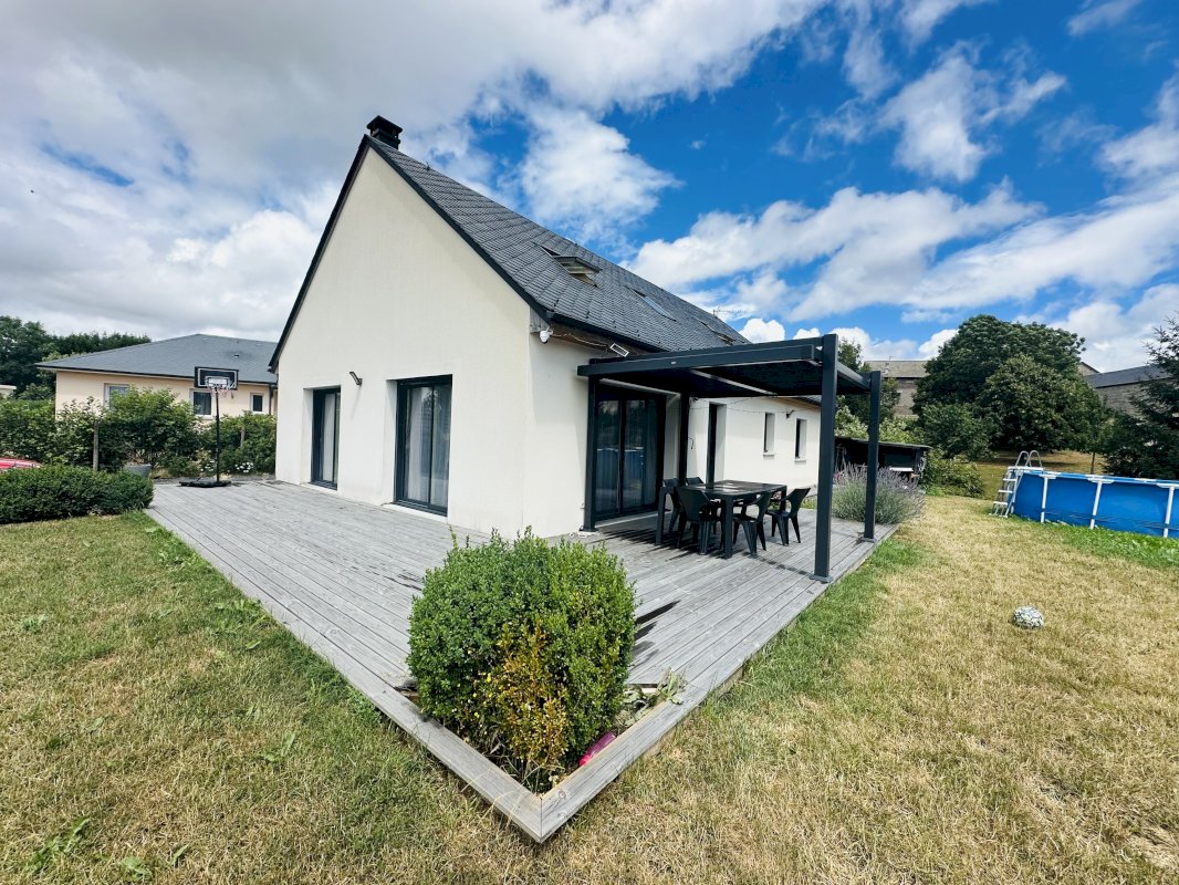 Très belle maison récente - Photo 1 - Albaret-Sainte-Marie