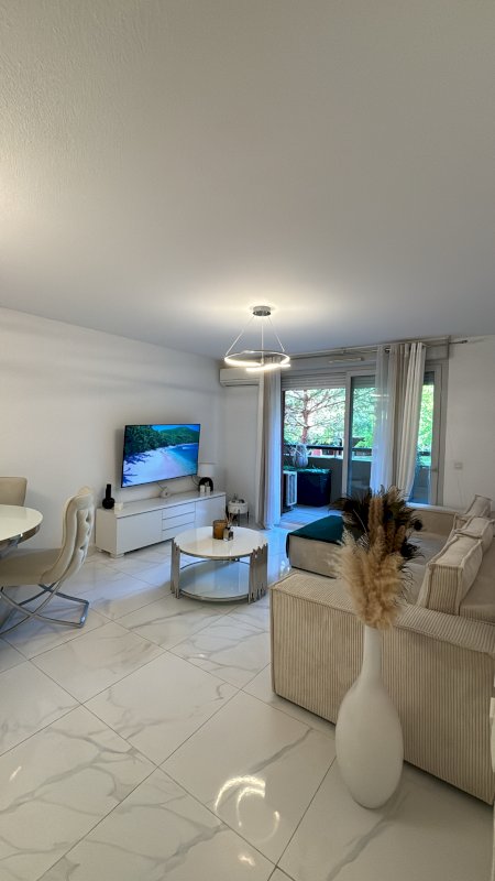 APPARTEMENT STANDING - Photo 1 - Montpellier