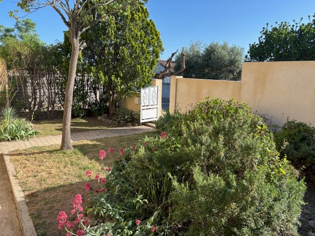 Belle villa de 7 pièces sur 2 niveaux avec piscine au pied des vignes - Photo 1 - Cournonsec
