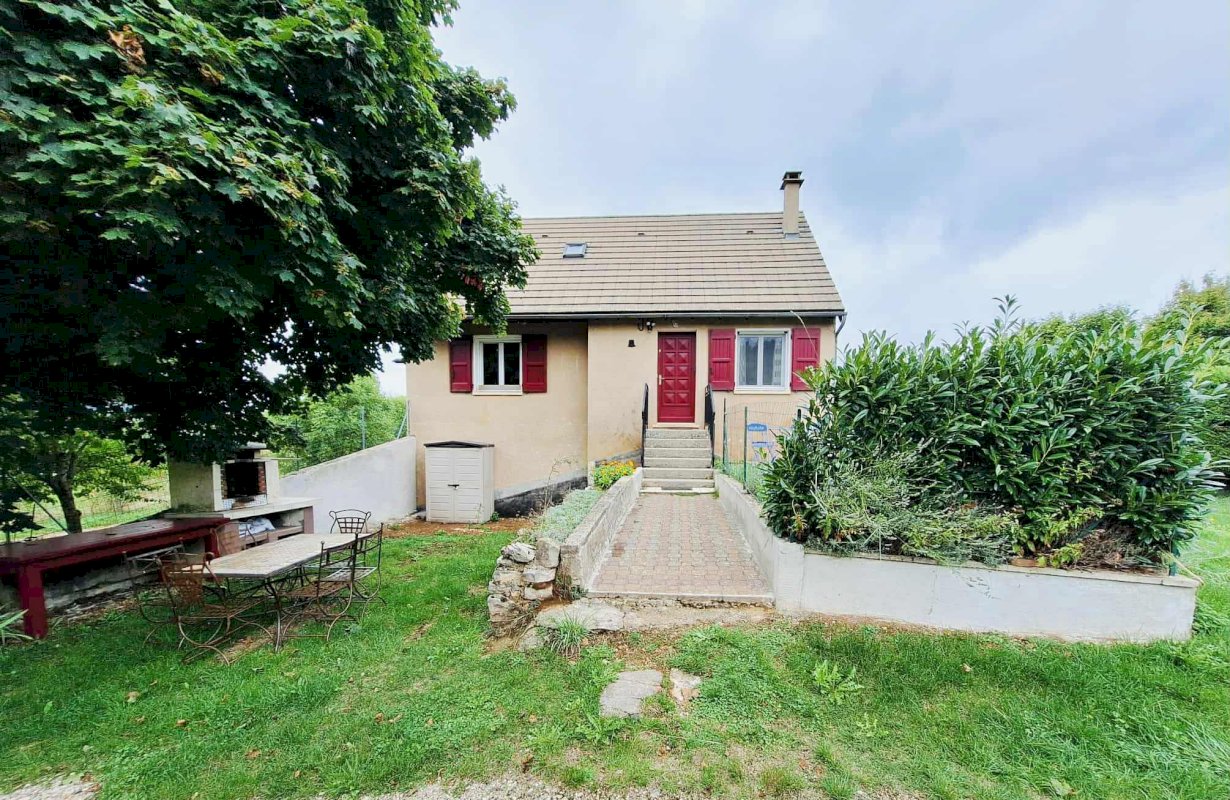 Maison avec T2 indépendant - Photo 2 - Mas-Saint-Chély