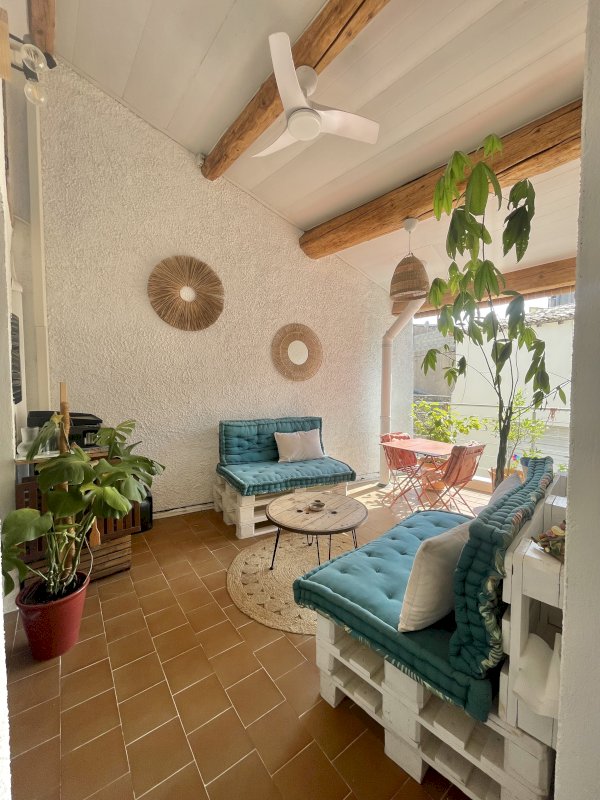 Maison 114m² rénovée 3 chambres Garage Terrasse - Photo 2 - Lunel