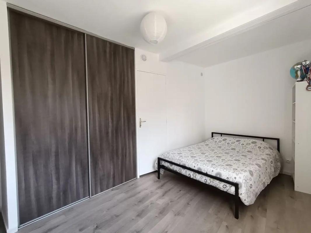 Appartement en rez-de-chaussée - Photo 3 - Albi