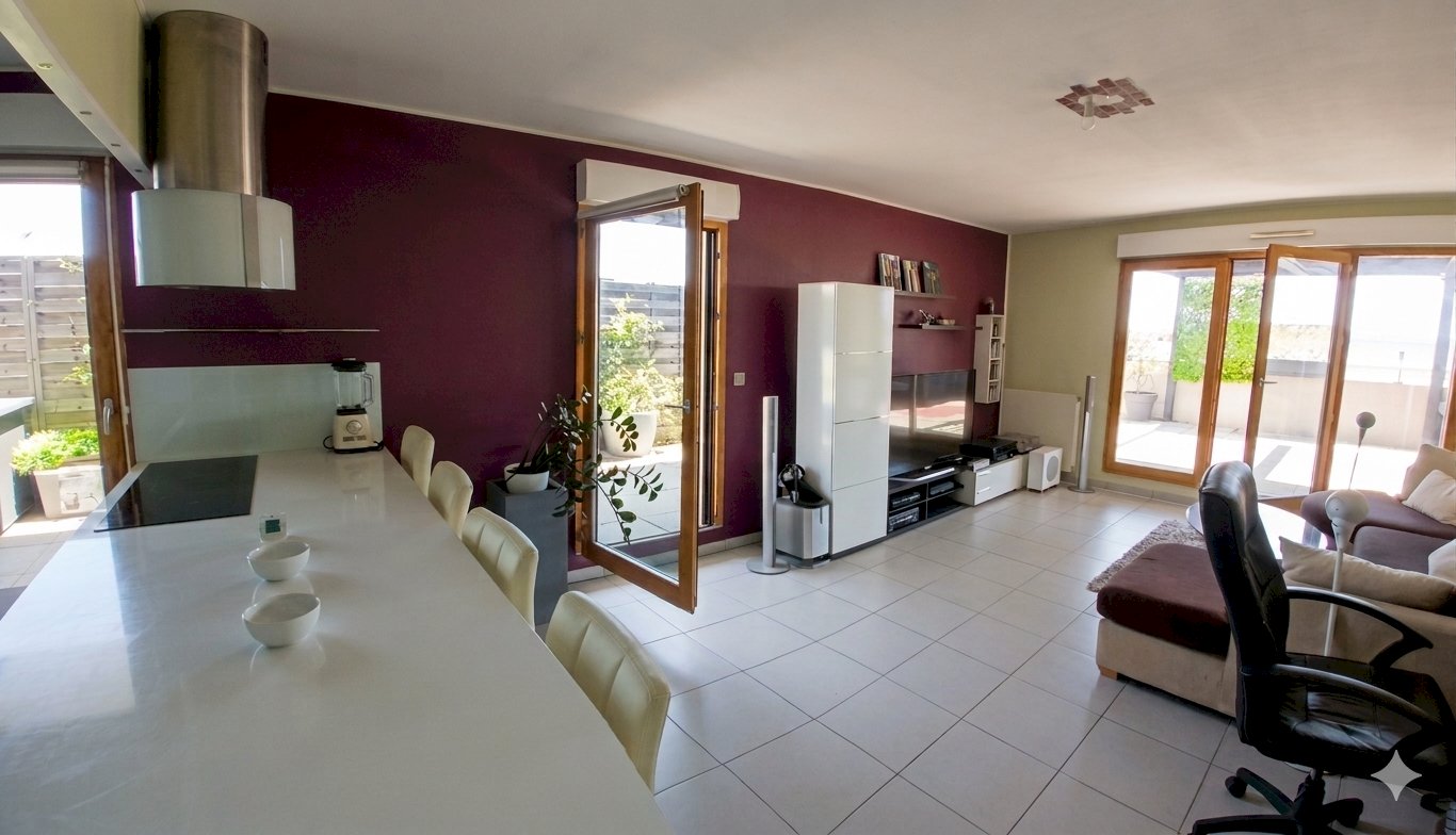 T4 de 92 m² - dernier étage - terrasse XXL - grand garage - Photo 3 - Montpellier