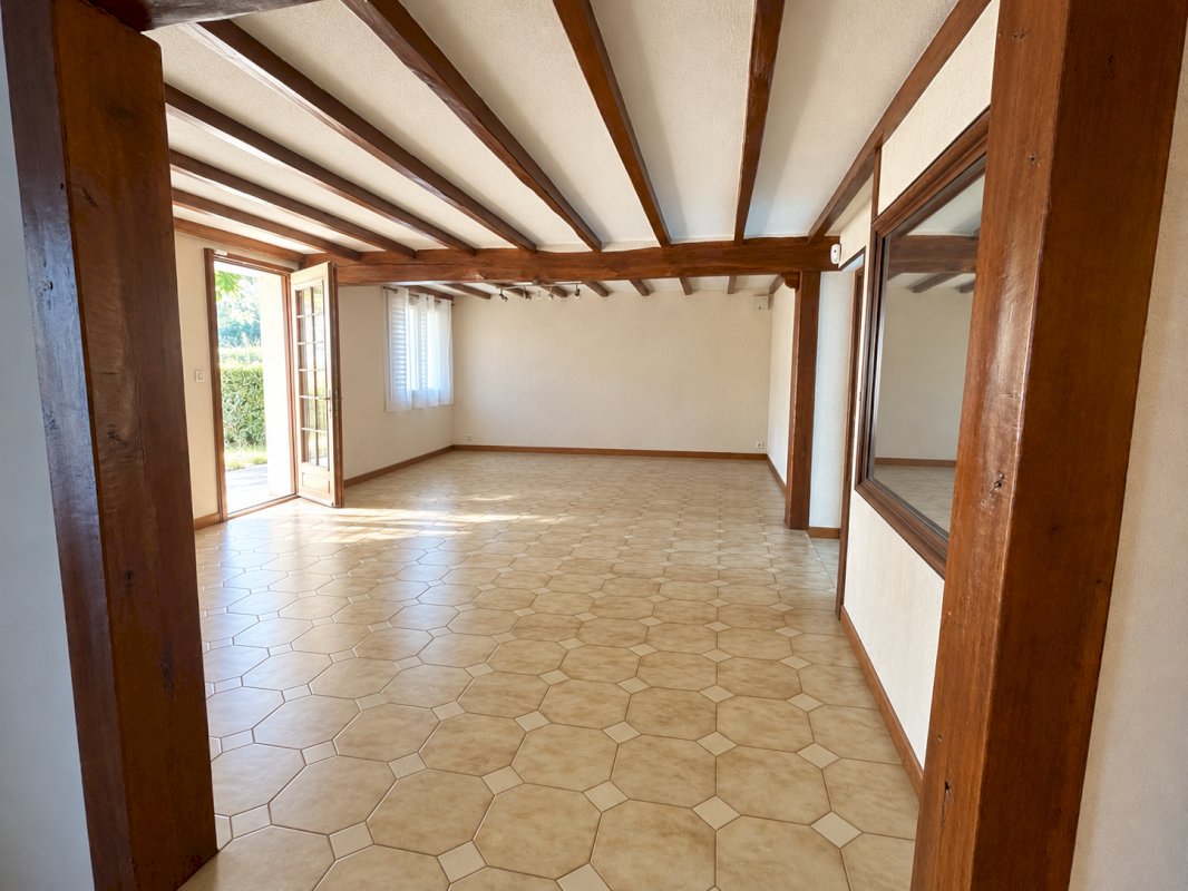 CRÉDIT VENDEUR POSSIBLE - MAISON DE 174 M² - TERRAIN 3 500 M² – DPE C - Photo 3 - Labessière-Candeil