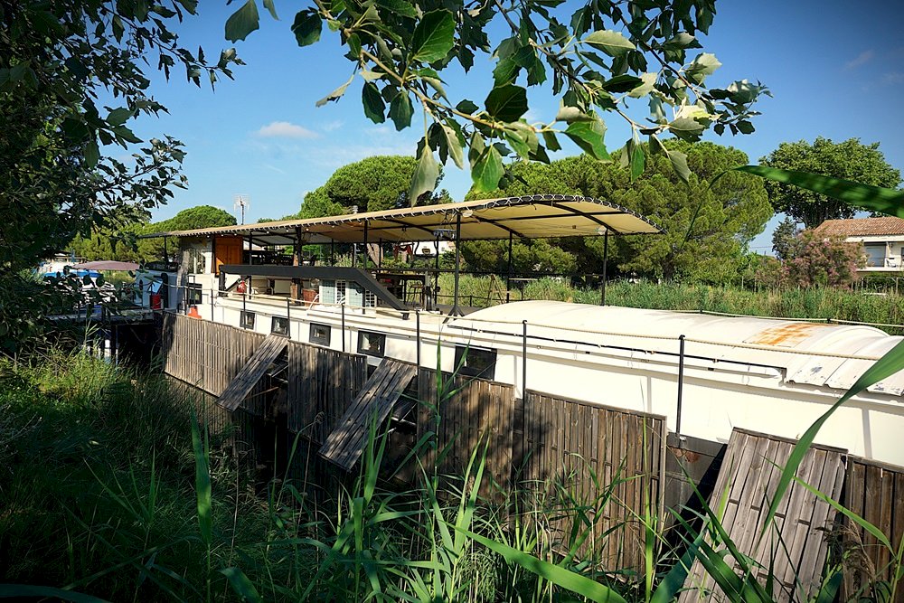 Péniche habitable 166 m² - 7 pièces (bien mobilier) - Photo 4 - Aigues-Mortes