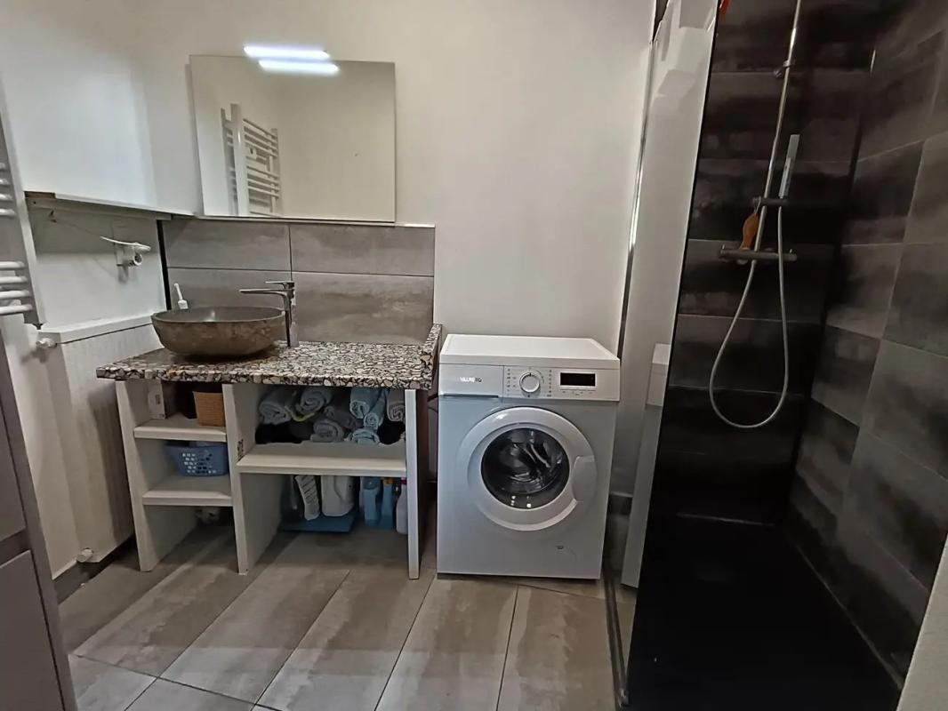 Appartement en rez-de-chaussée - Photo 4 - Albi