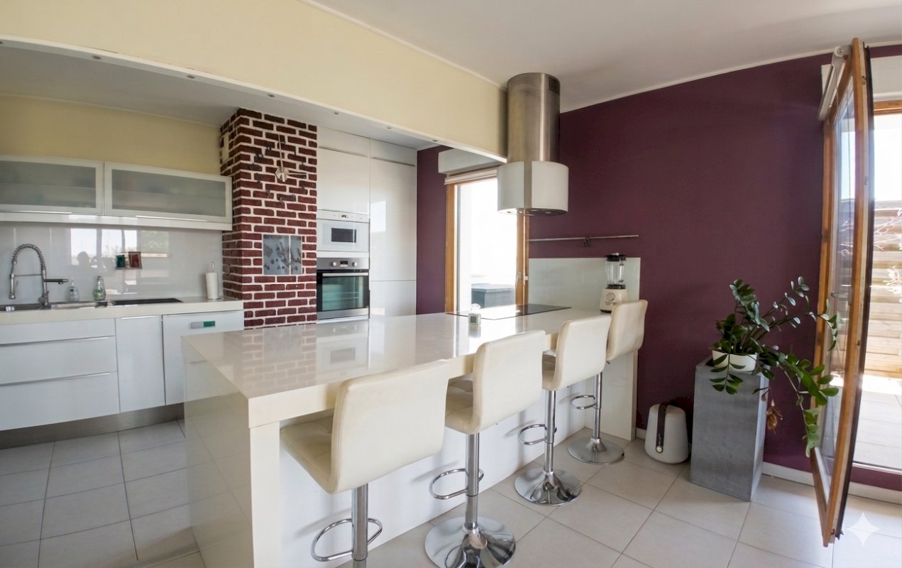 T4 de 92 m² - dernier étage - terrasse XXL - grand garage - Photo 4 - Montpellier