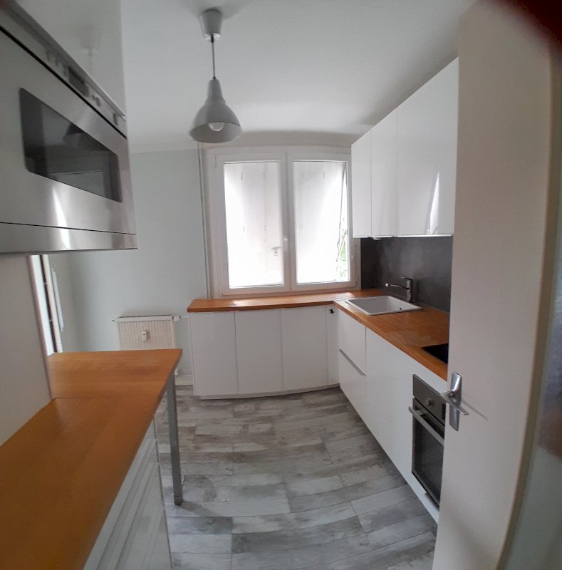 Appartement de 79,54 m² - Photo 4 - Millau
