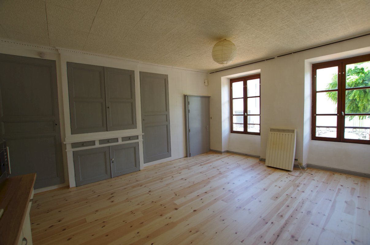 T2 rénovée - Photo 5 - Bourgs sur Colagne