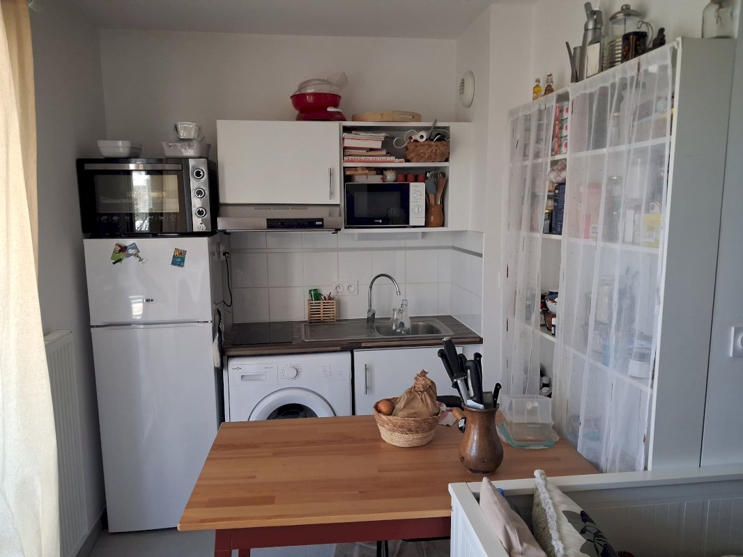 CASTELNAU-LE-LEZ – STUDIO LUMINEUX 25 m² AVEC BALCON 8,70 m² + PARKING – RÉSIDENCE RÉCENTE - Photo 5 - Castelnau-le-Lez