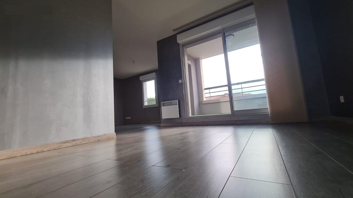 Appartement de 91 m² - Photo 6 - Nîmes