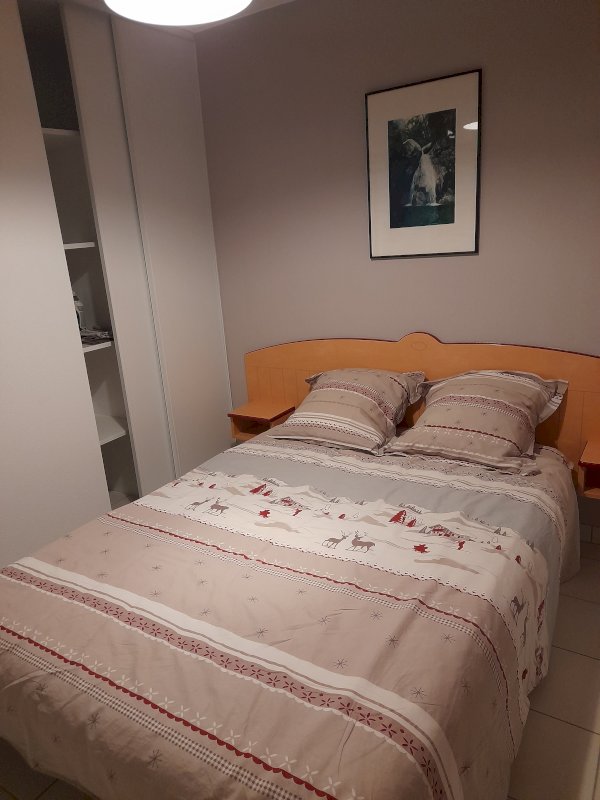 Appartement T3 | Petit cocon dans résidence de vacance avec piscine - Photo 6 - Saint-Geniez-d'Olt
