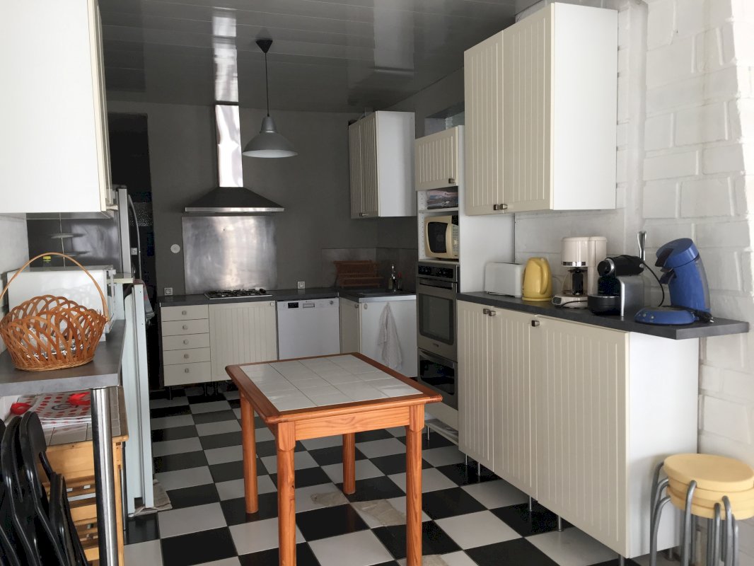 Grand appartement atypique - Photo 8 - Saint-Pierre-la-Mer