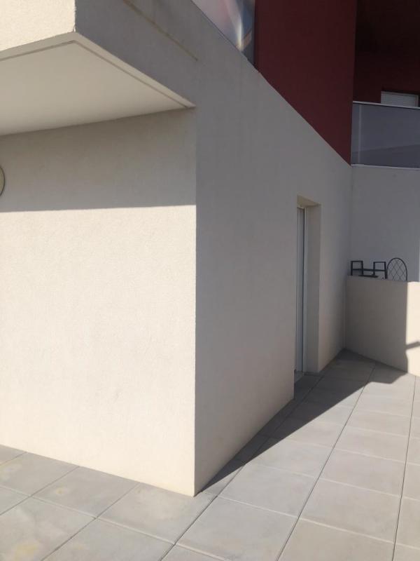 Appartement F3 de 69 m² + Terrasse 46 m² - Photo 8 - Nîmes