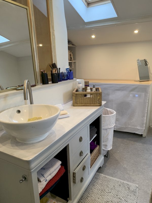 Maison avec 3 logements | Un véritable potentiel locatif ! - Photo 9 - Fournès