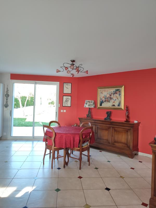 Maison de plain-pied / 6 pièces / 3 chambres - Photo 9 - Laguépie
